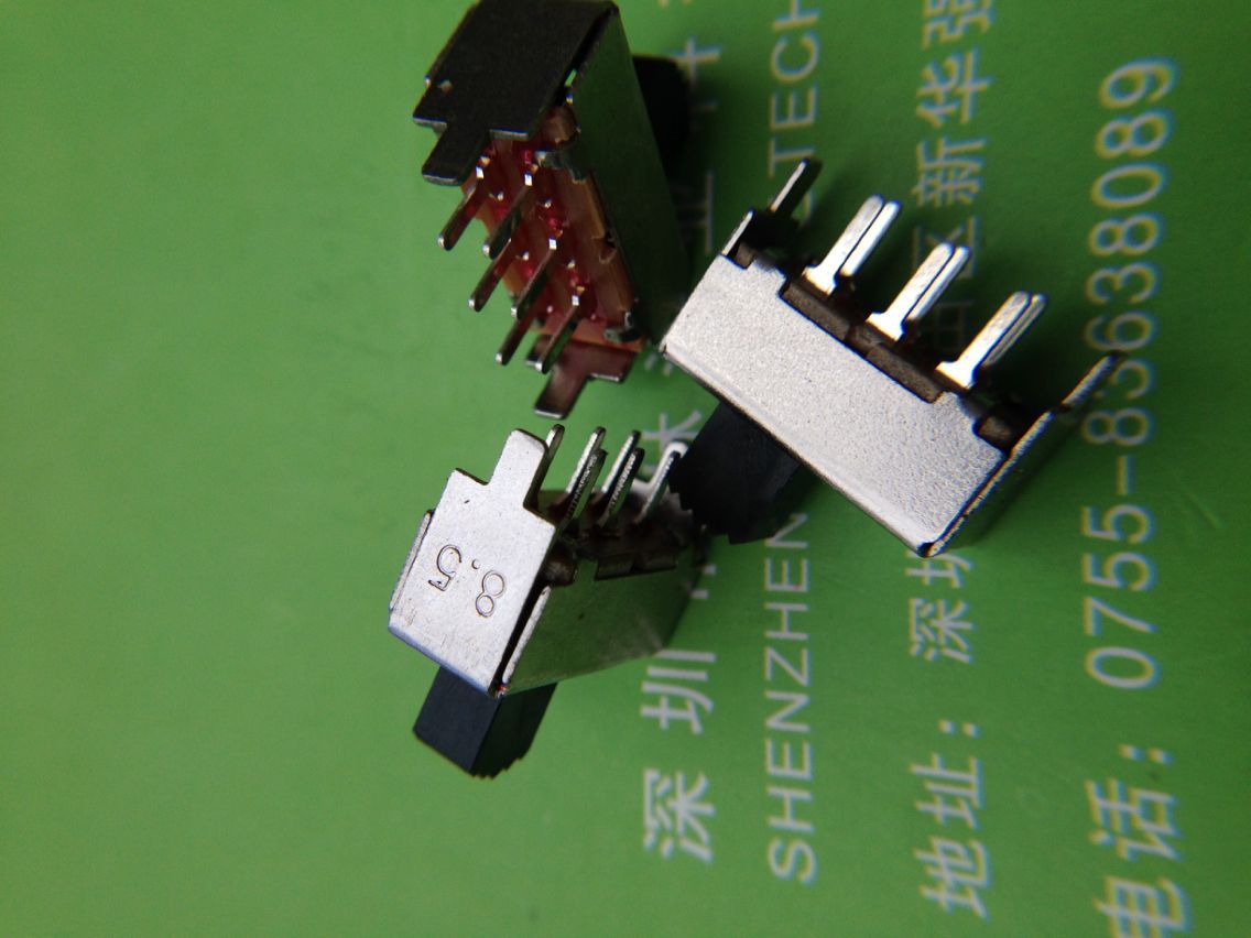 拨动立式开关ss22f07两排两档6脚白色铁壳黑色胶柄8.5壳
