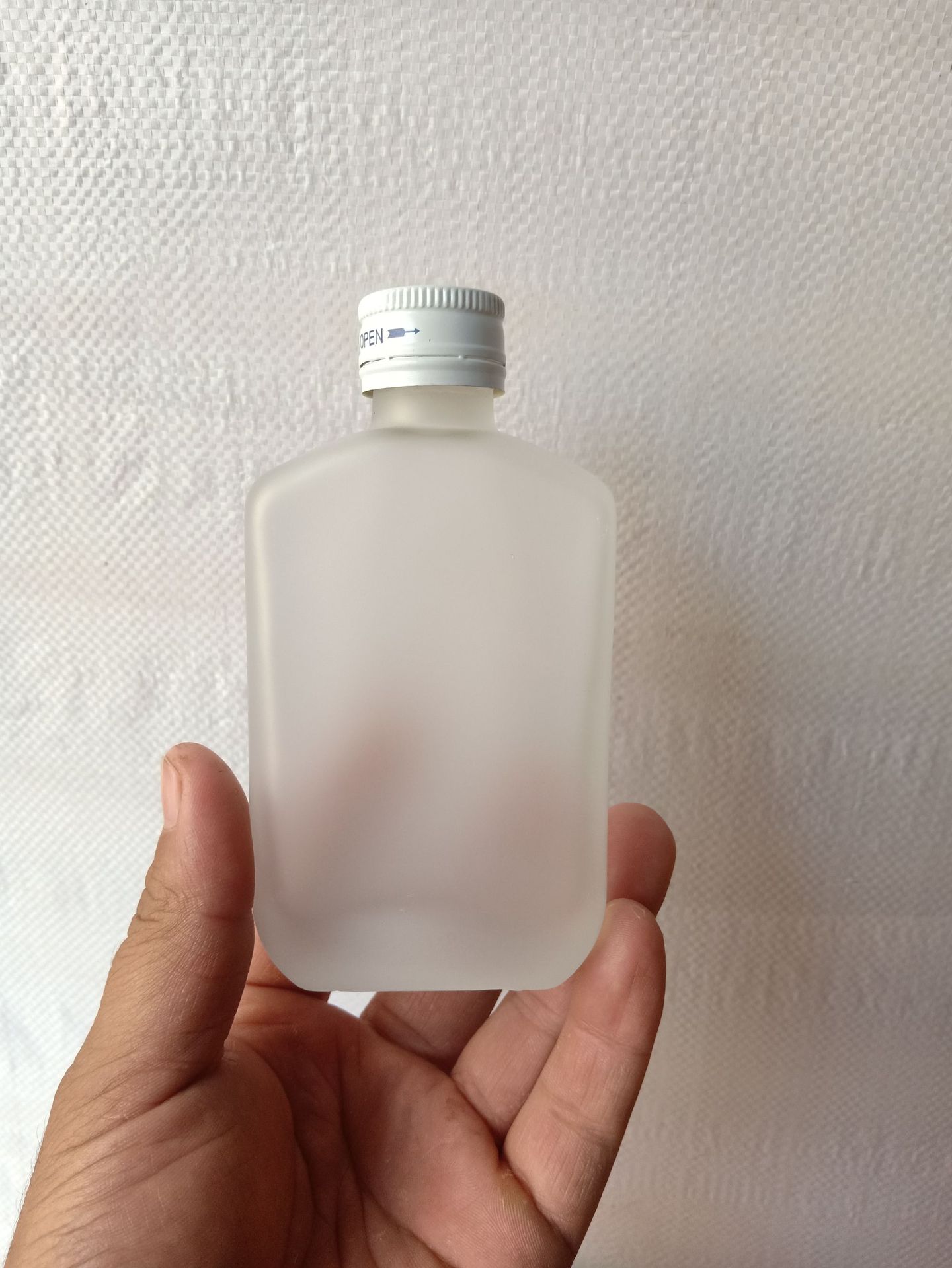 批发100ml透明小酒瓶蒙砂二两小酒瓶125ml酒瓶保健酒瓶小分装酒瓶