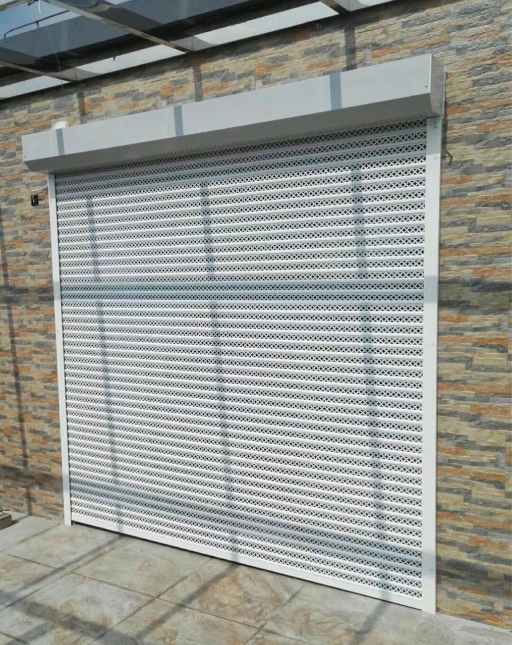 卷帘窗,铝合金卷帘窗,电动卷帘窗,卷闸窗供应