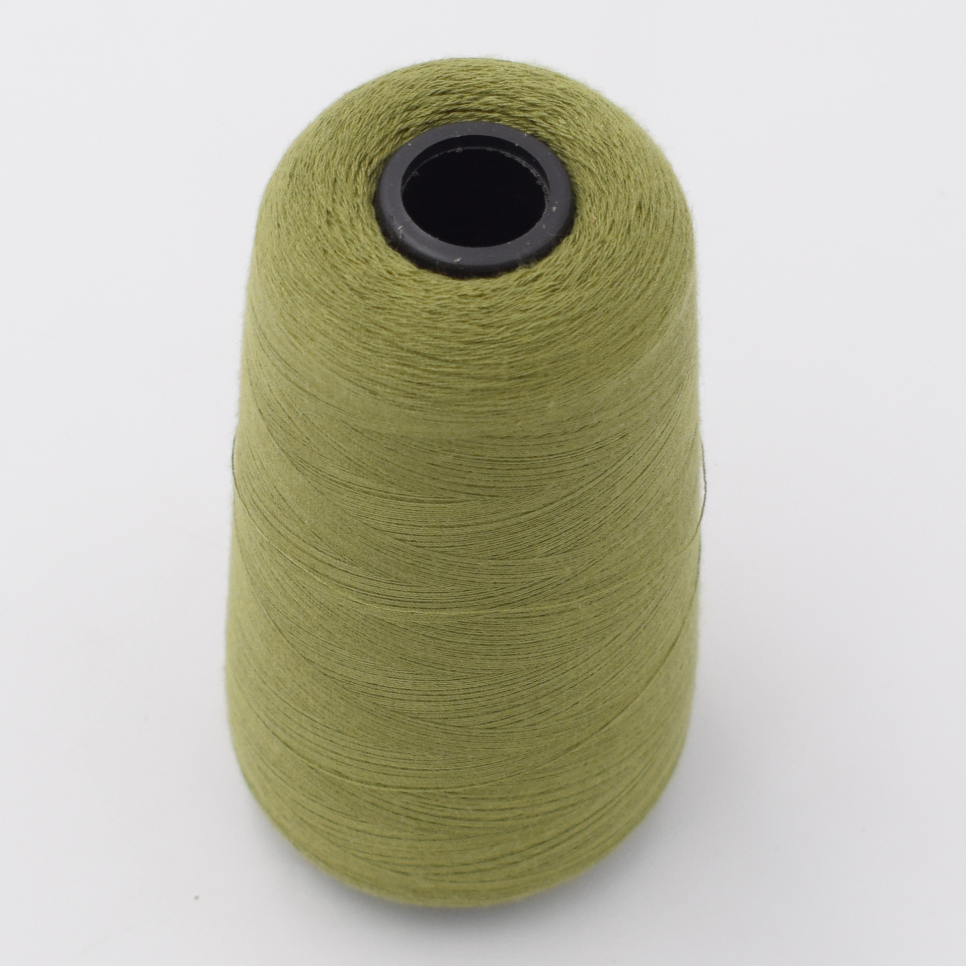 优质402涤纶宝塔缝纫机线 3000码多色高强402涤纶缝纫线批发