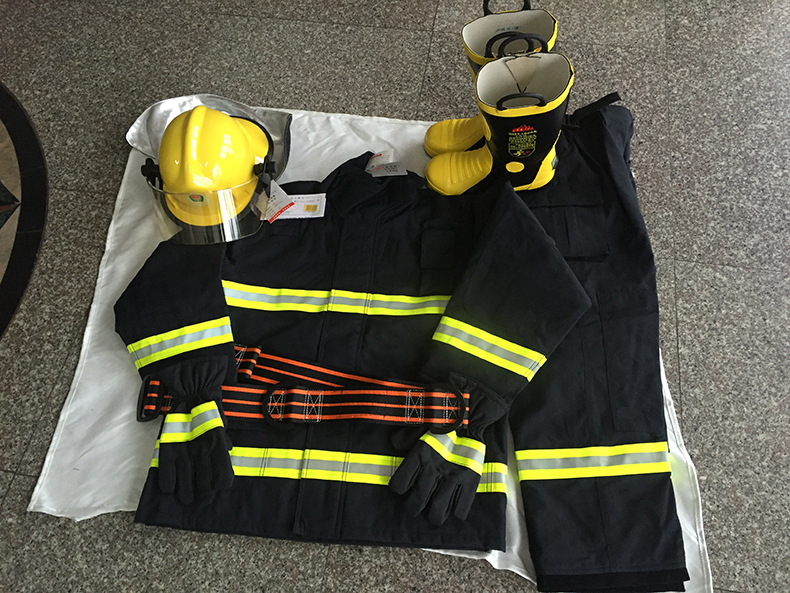 3c认证14式消防服可耐受260度高温康辉芳纶阻燃服耐高温防火服