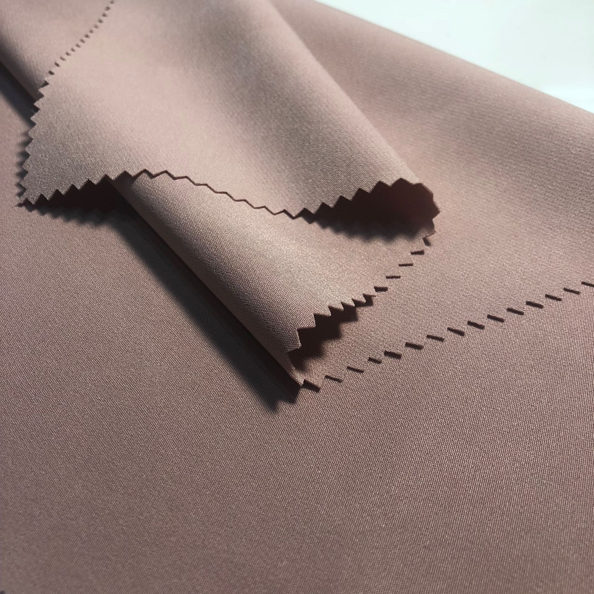 75d涤纶双层四面弹平纹 户外运动服面料