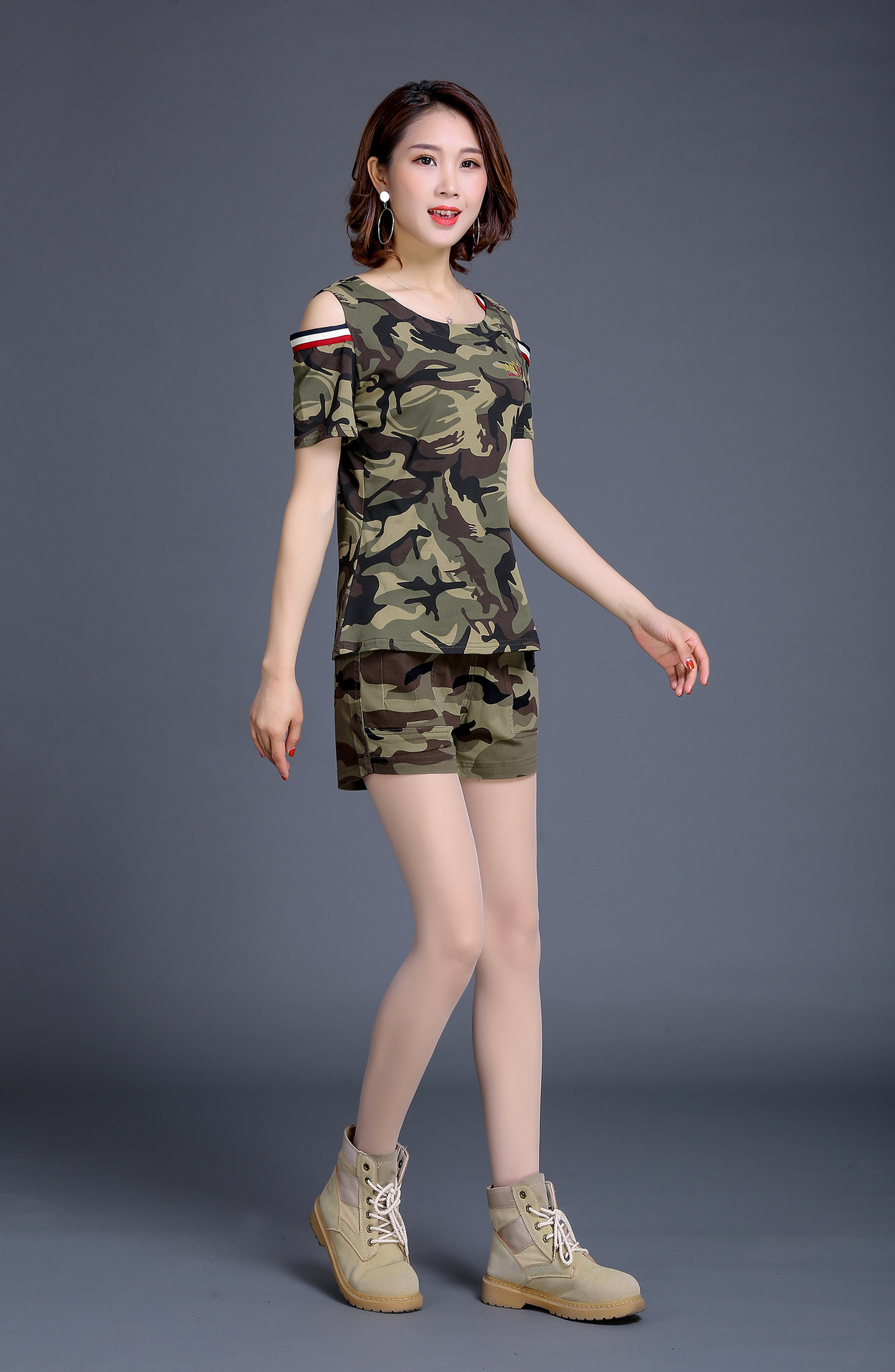 水兵舞迷彩圆领短袖女士新品 户外军迷特种兵迷彩服t恤女夏代发