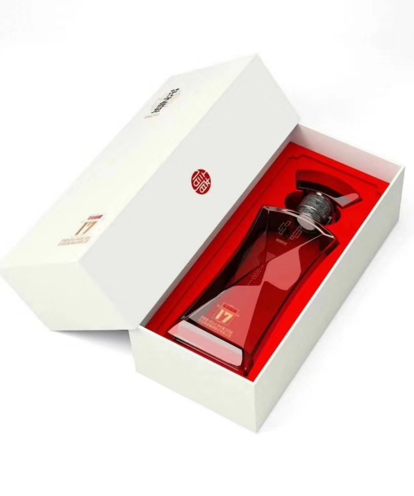 花冠集团酿酒股份有限公司 花之冠年份储藏17 鲁雅香型白酒500ml