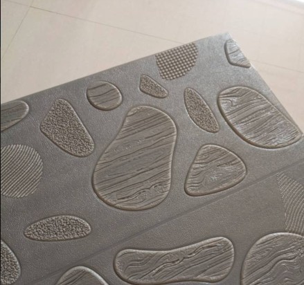 xpe泡棉墙贴厂家直销3d立体自粘石纹款客厅电视背景墙贴墙裙