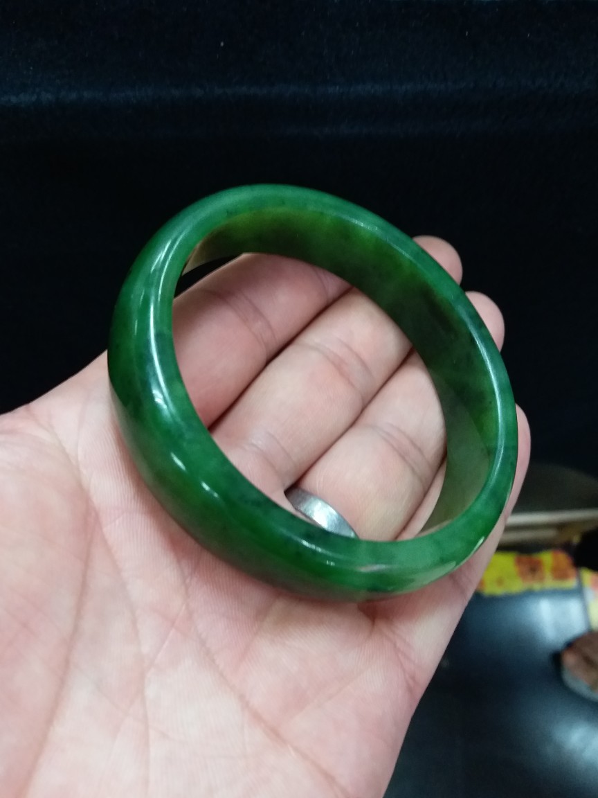 和田玉天然碧玉俄料老坑碧玉手镯厂家带证书支持全国复检批发