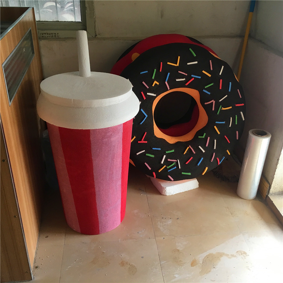 泡沫造型仿真可乐杯雕刻 大型商场 橱窗 中庭吊饰泡沫杯子道具