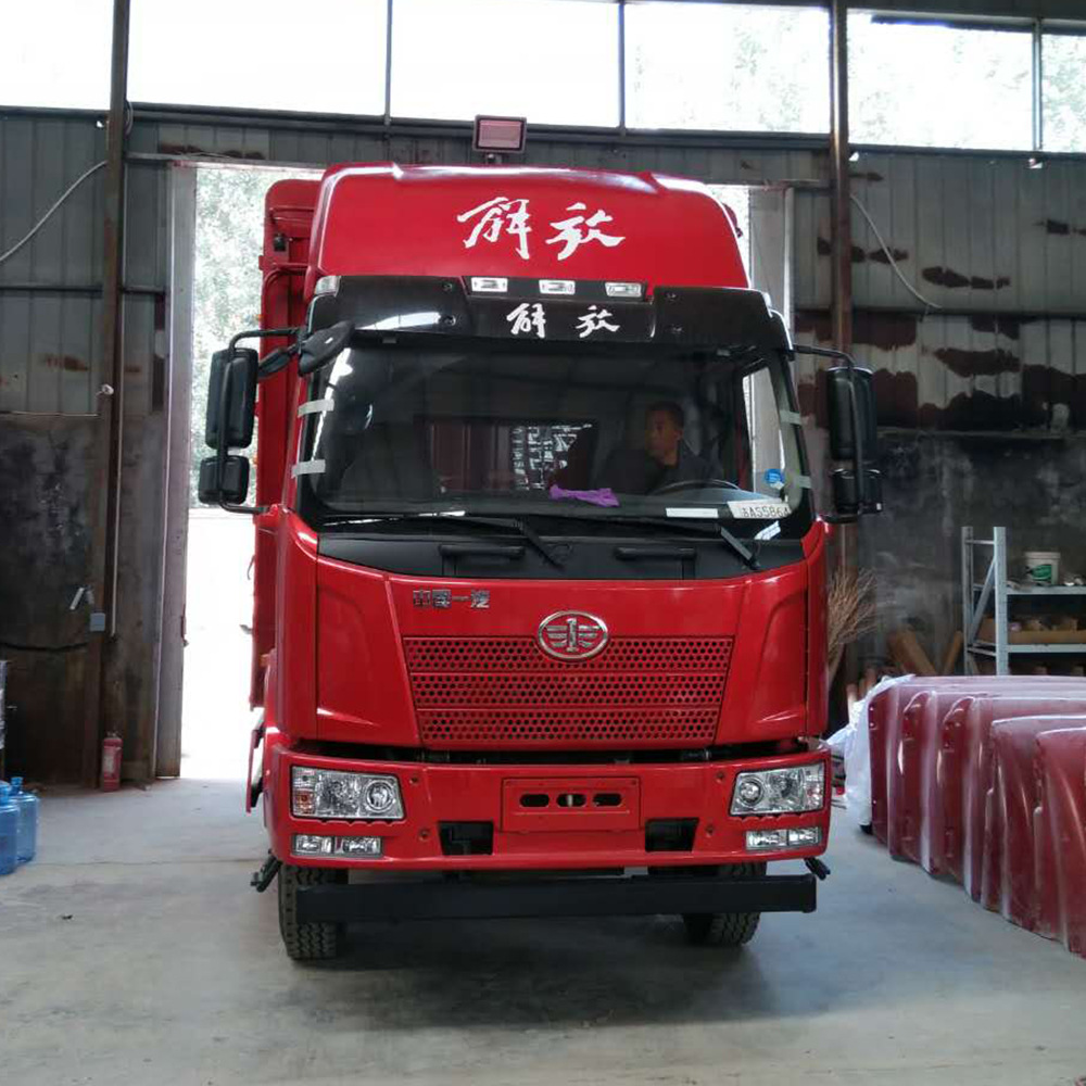 山东弘烨玻璃钢有限公司大量供应解放小j6原厂汽车导流罩厂家直销