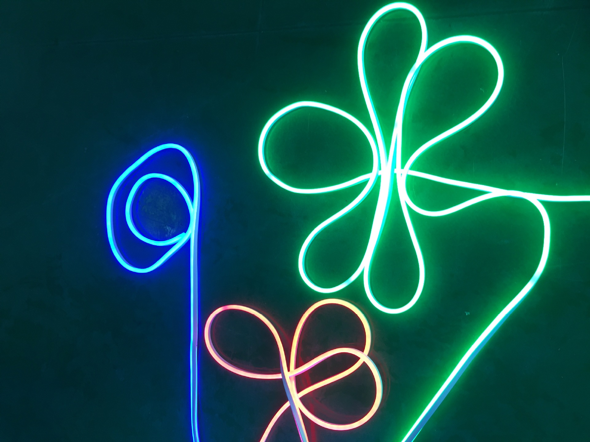 硅胶挤出tm1914 ic 断点传续led幻彩霓虹灯带 七彩全彩霓虹灯