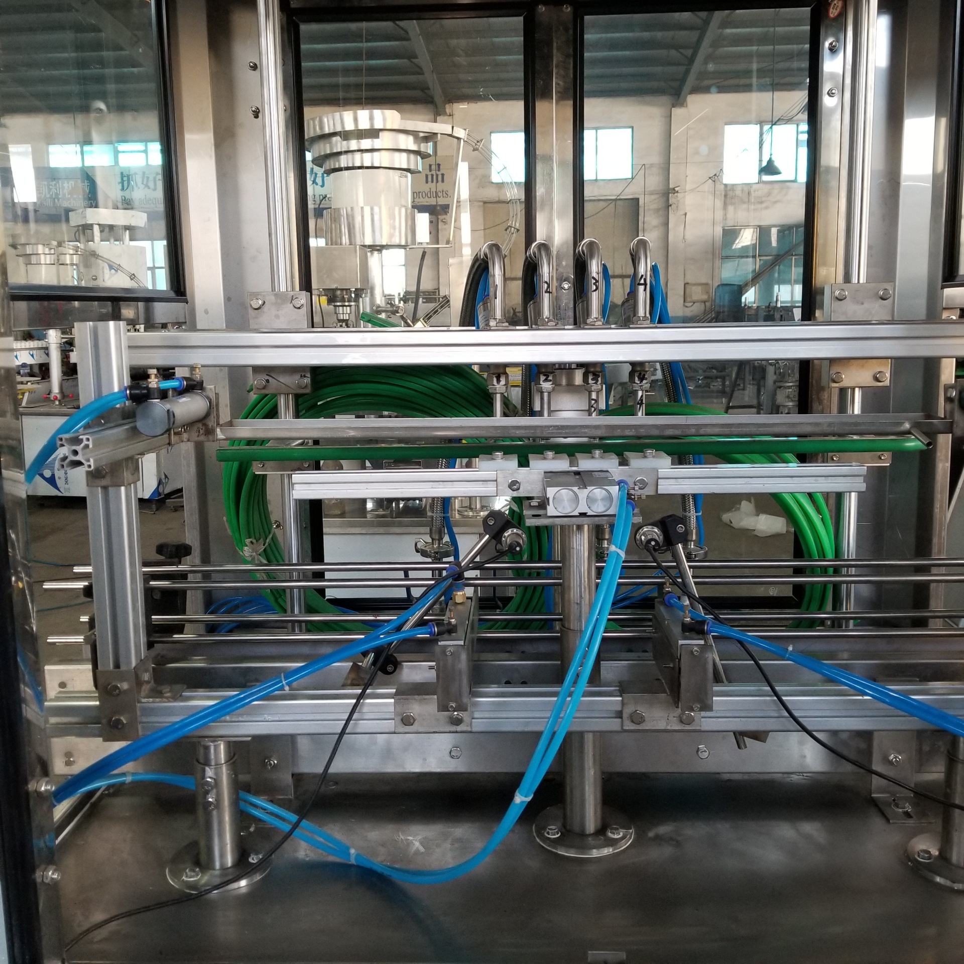 全自动润滑油灌装机 花生油灌装机 流量计油类灌装机