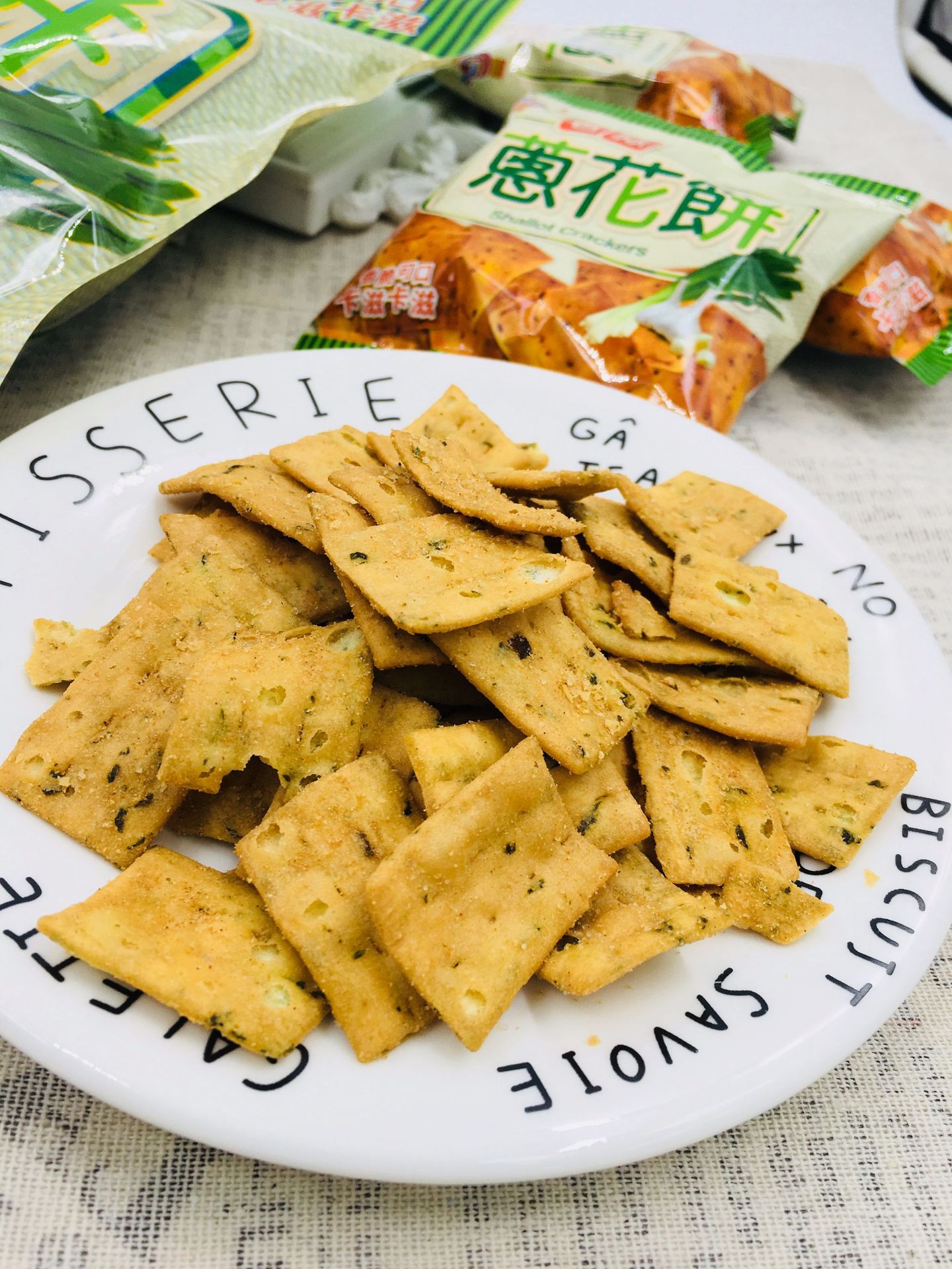 批发海龙王香葱花饼干160克*25包