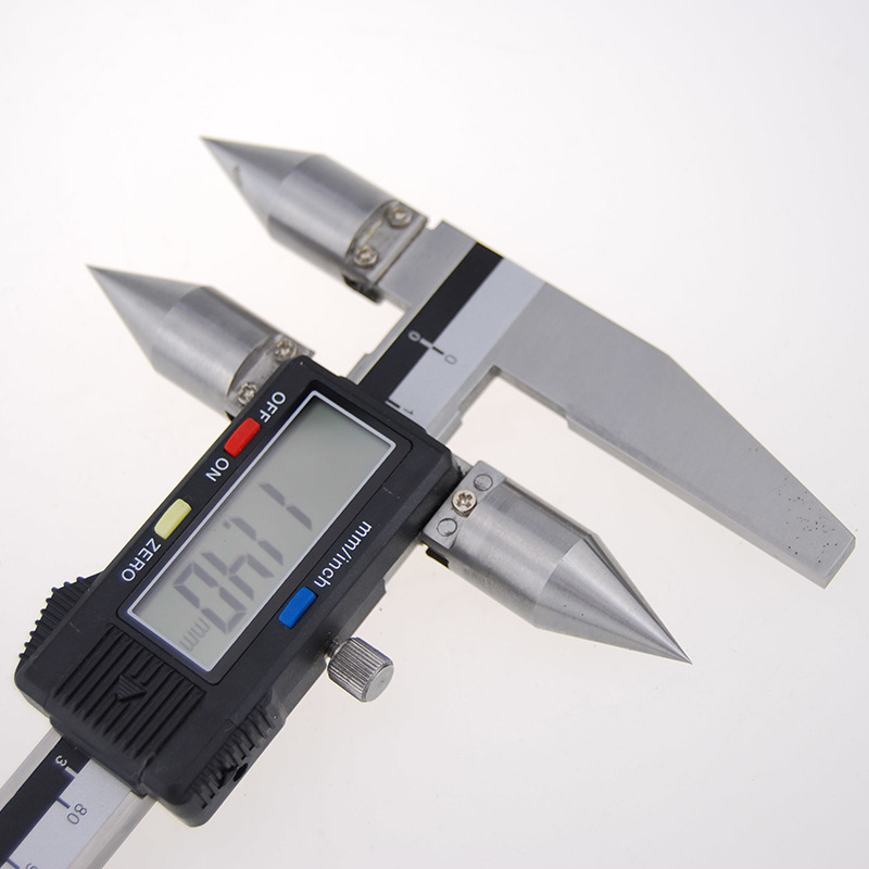 中心距边心距数显卡尺7.5-300mm孔距测量