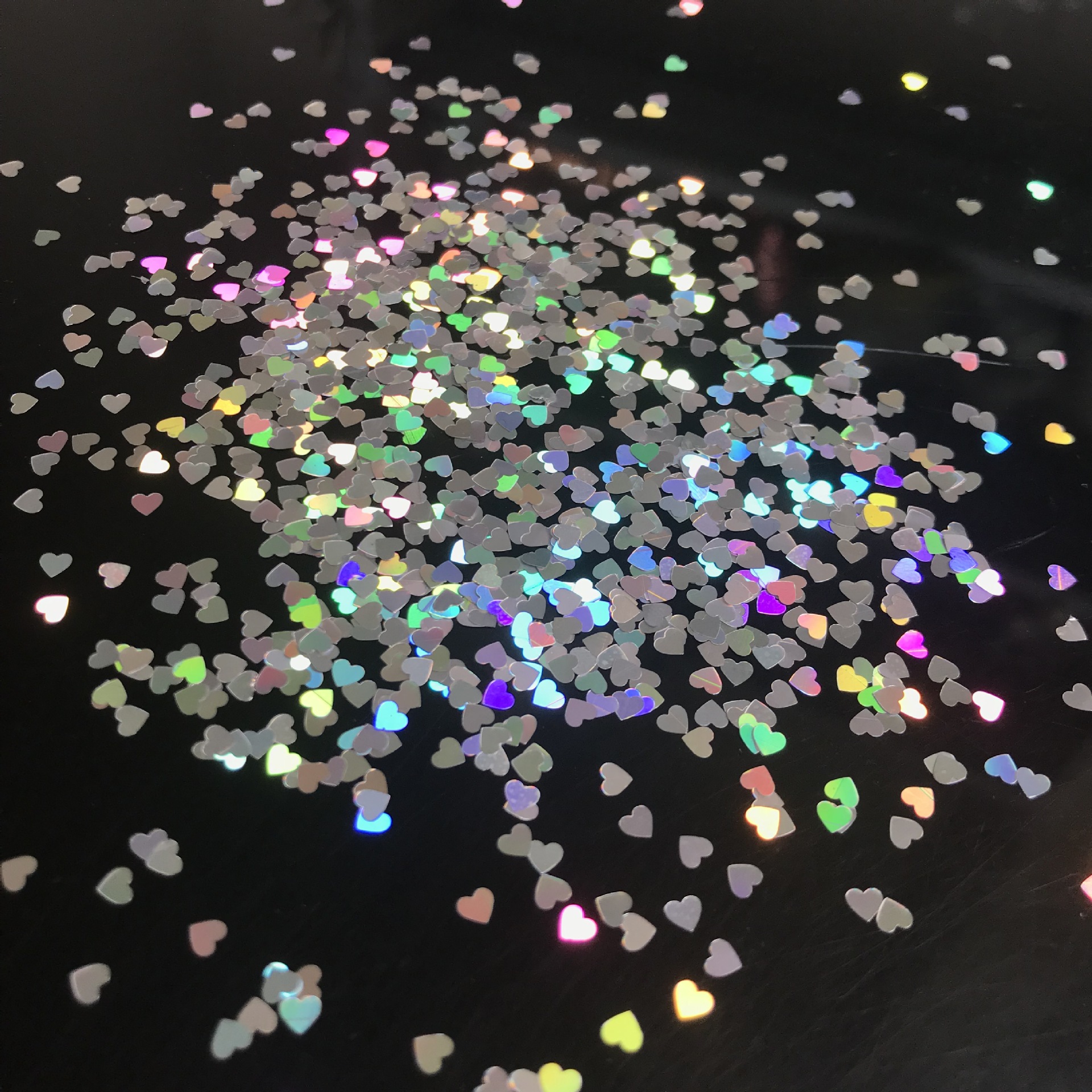 3mm镭射红桃心亮片pet薄片 彩色爱心形金银闪光粉七彩异型金聪粉