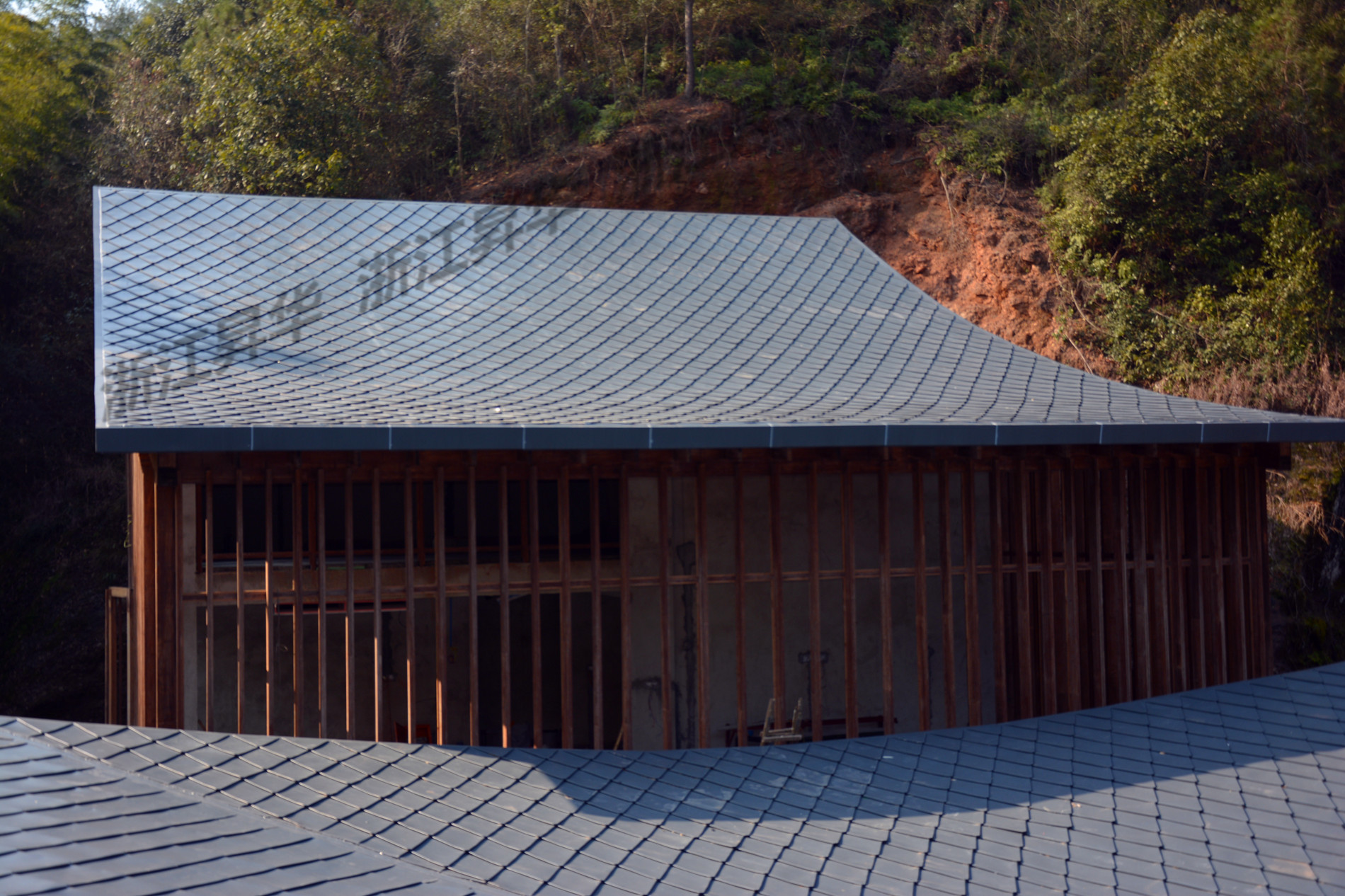 0厚铝镁锰板异形平锁扣屋面板