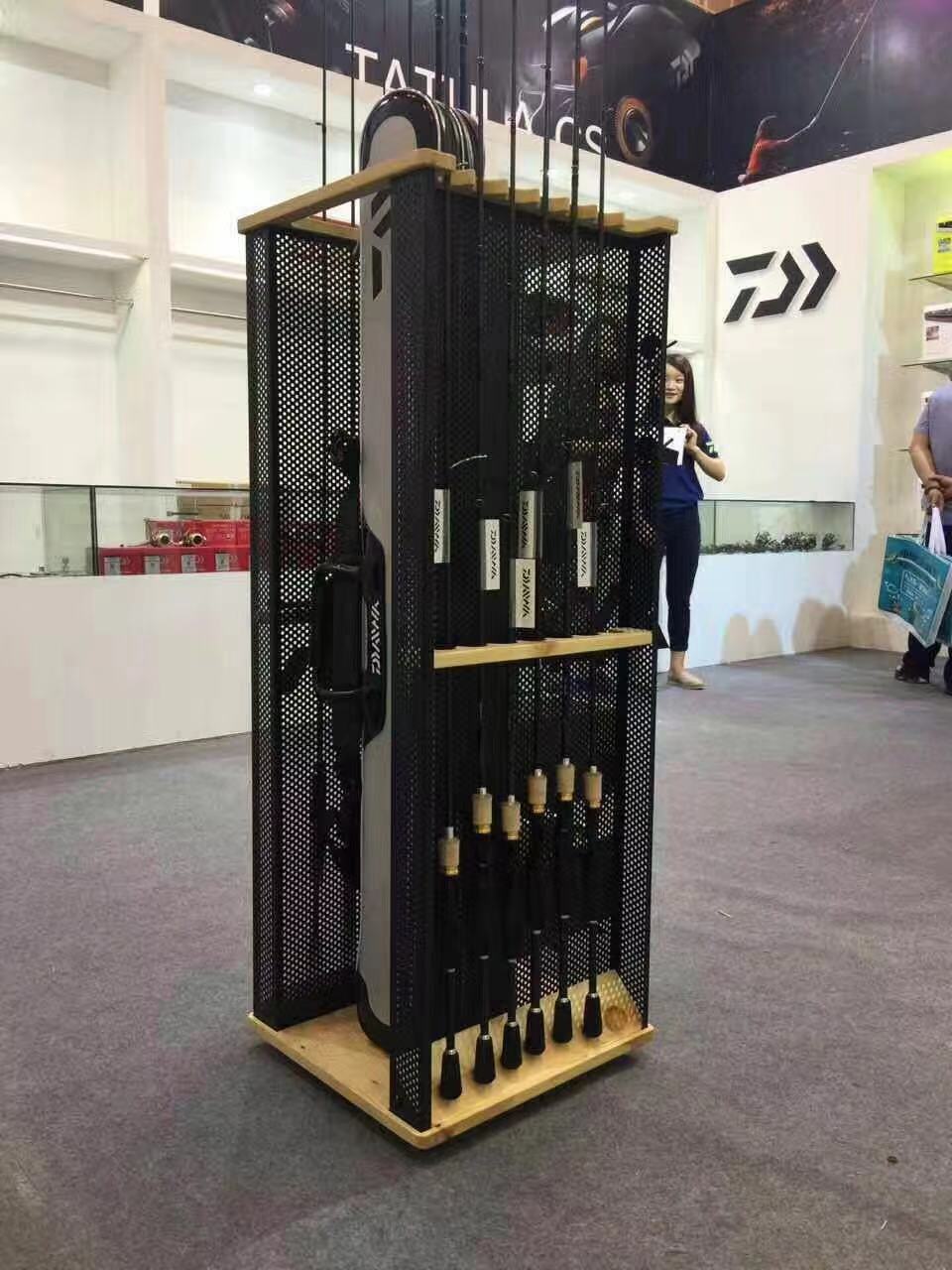 爱路亚 钓鱼竿展示架 四面可展示渔具摆放架 渔具店装修展示柜