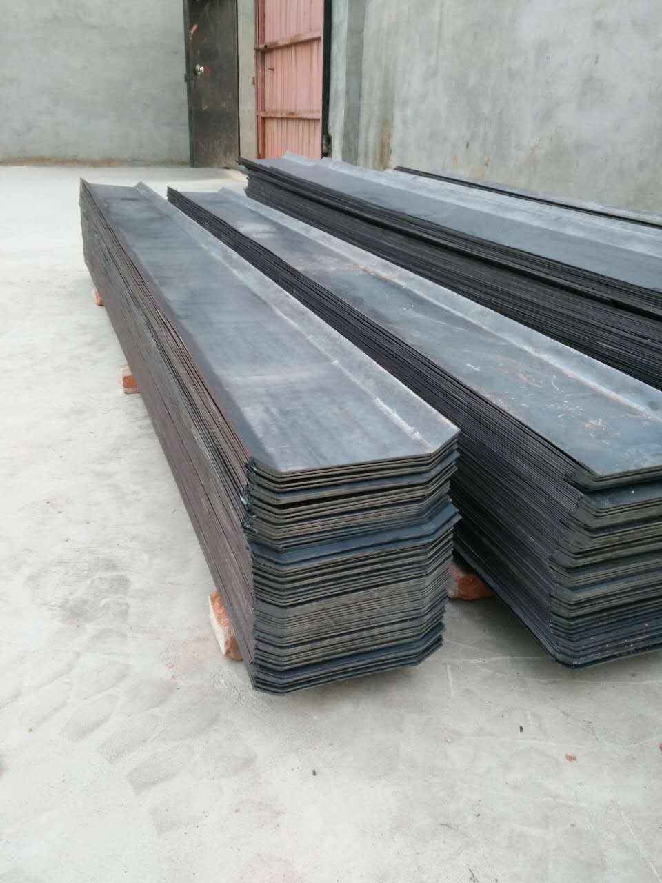 厂家直销各种规格止水钢板 防渗水止水钢板可加工定制