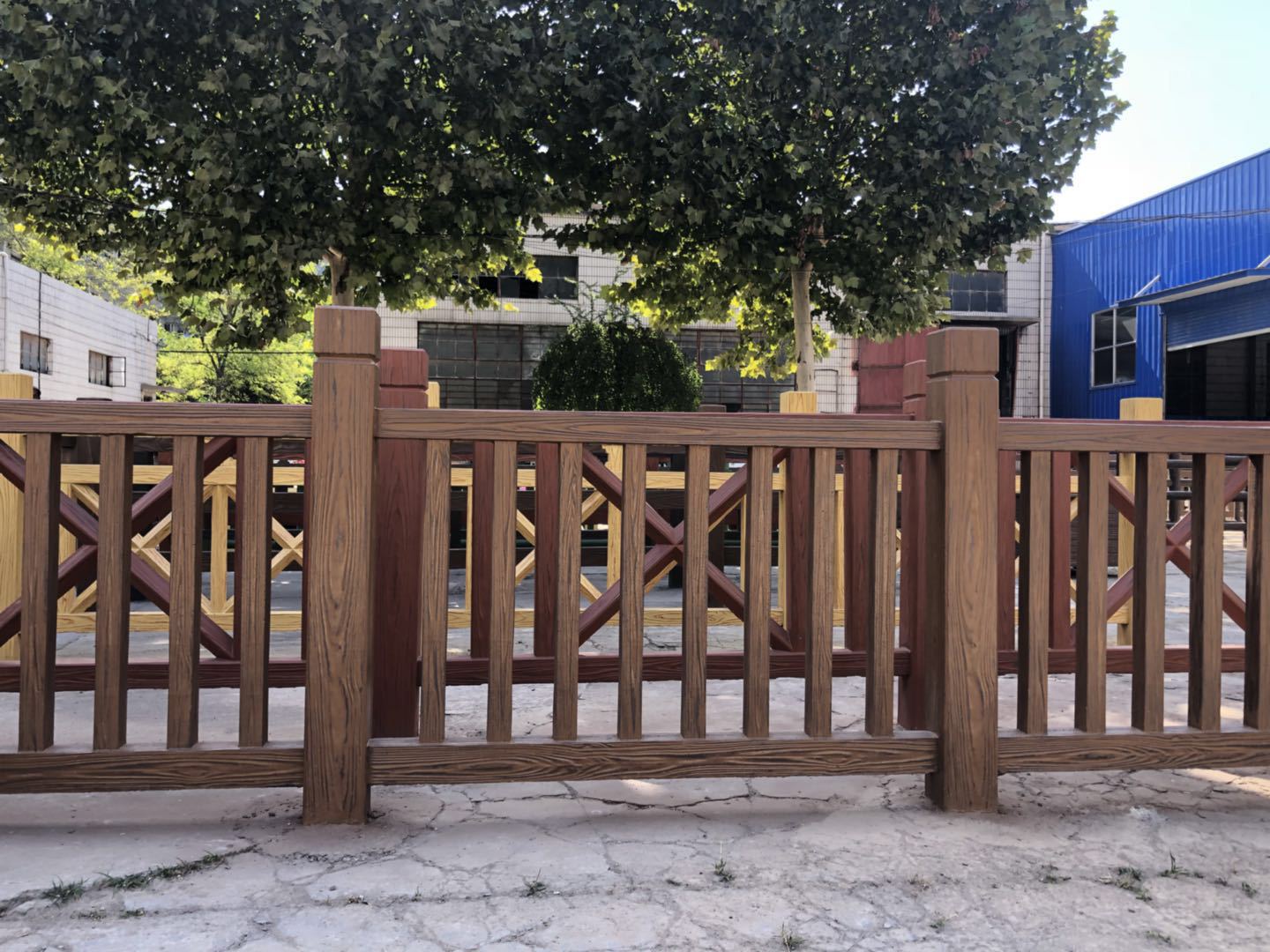 景区仿木纹护栏-仿木水泥栏杆-公园仿木栏杆