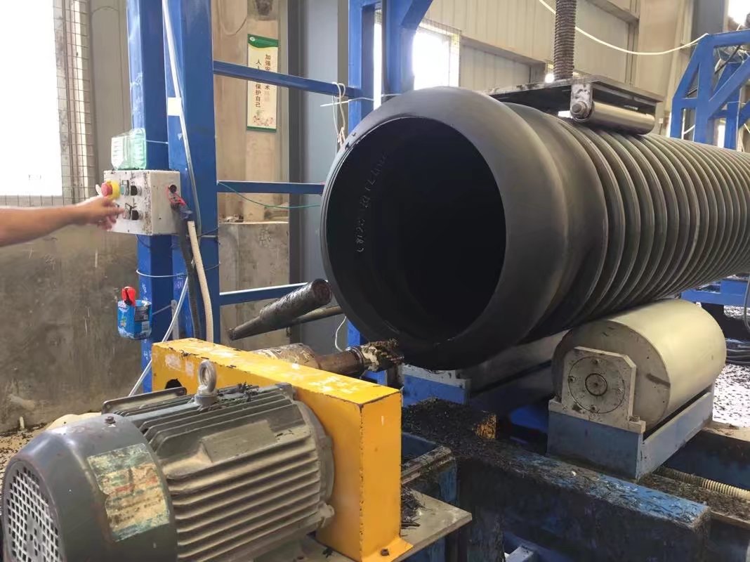 张家港优质缠绕管承插口注塑扩口机