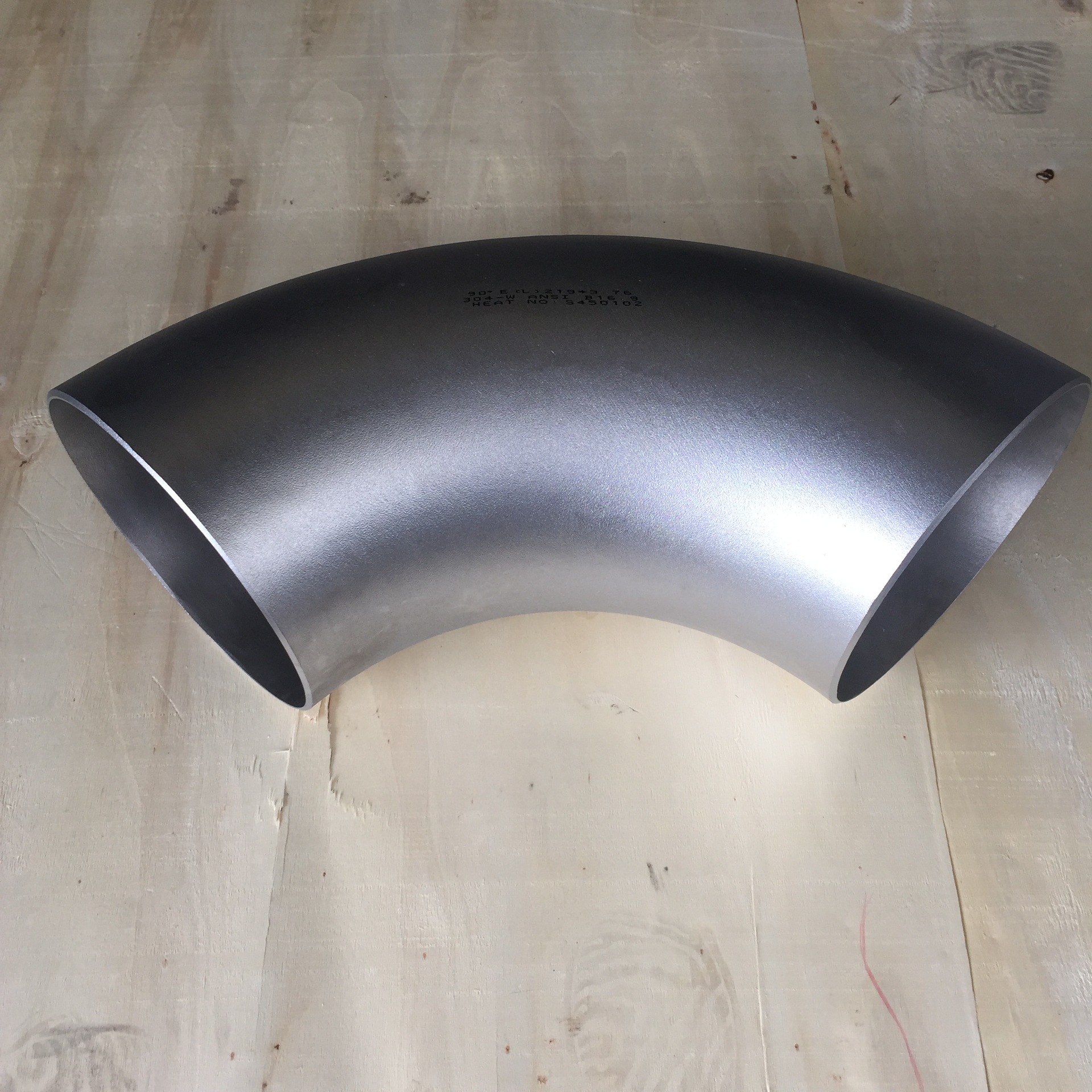 厂家304,316工业级不锈钢滚砂同心异径管,90°弯头,45°弯头