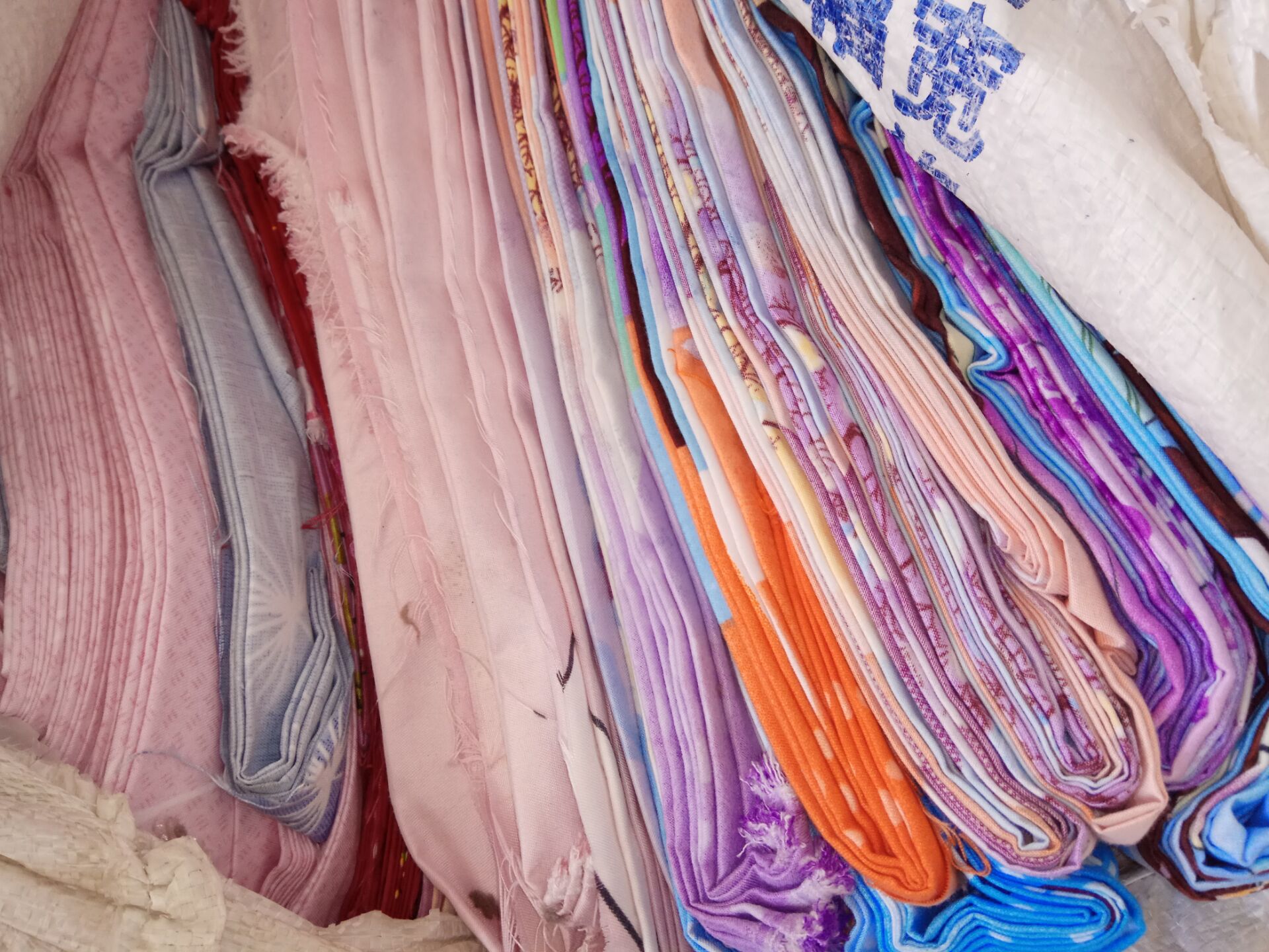 厂家批发天鹅绒生态棉布头炕单 二等品植物羊绒布匹次品布送录音