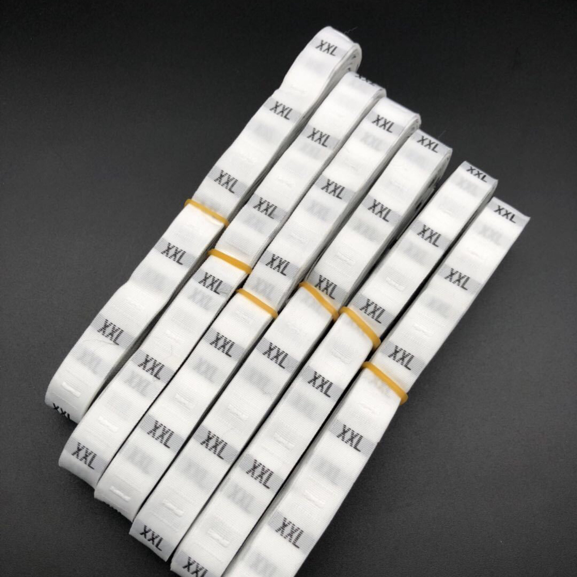 现货服装尺码标 双锦超切细沙高密织唛布标尺码唛号码数字标定做