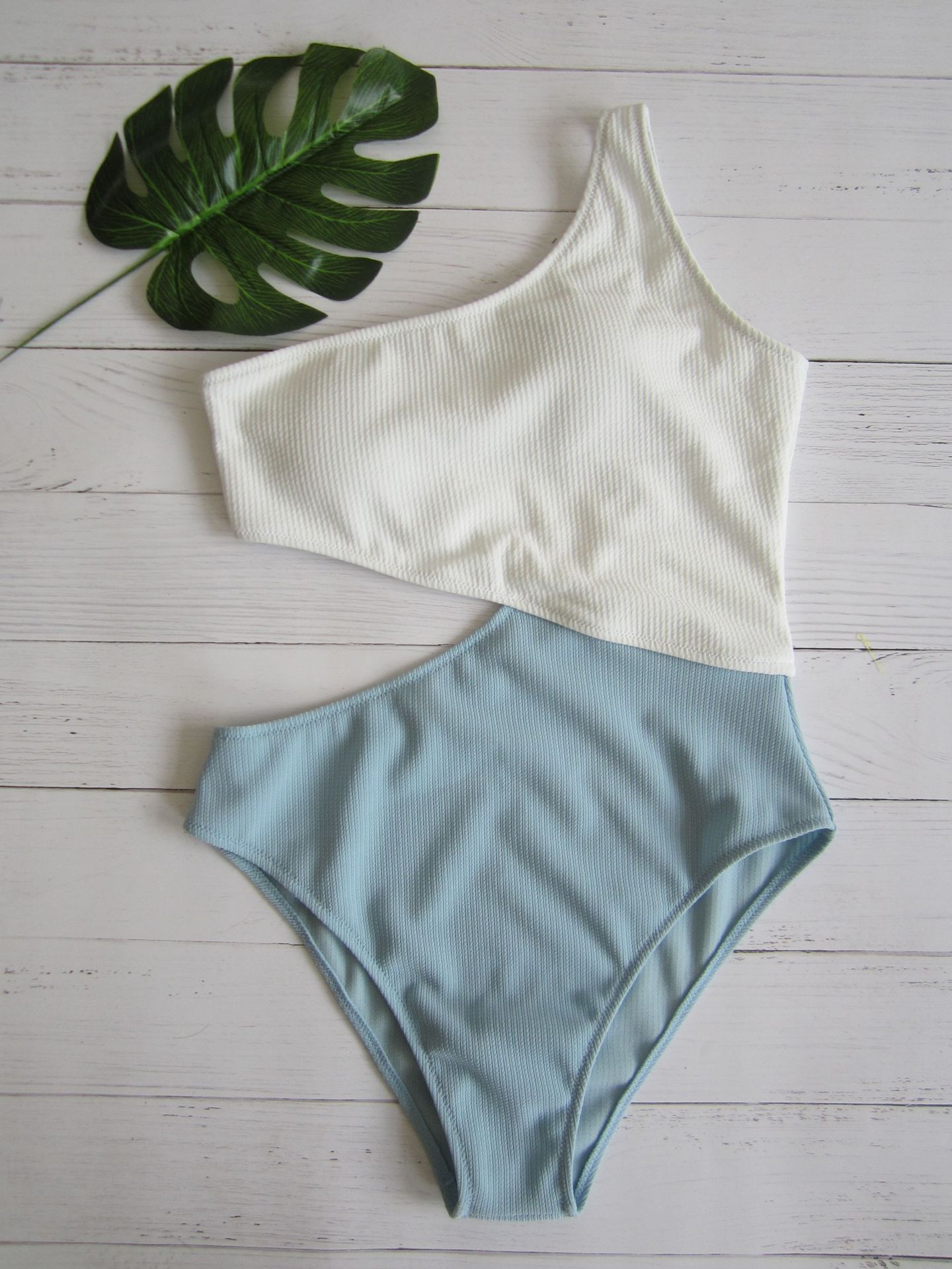 2018新款 欧美外贸款 四面弹特种布拼色拼接性感露肩特种布比基尼