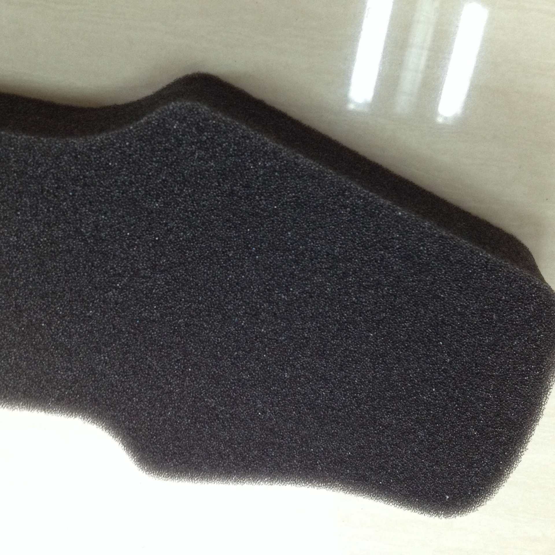 主要从事金属,塑胶,木制品,陶瓷,树酯等各类材质产品r的植绒加工,同时