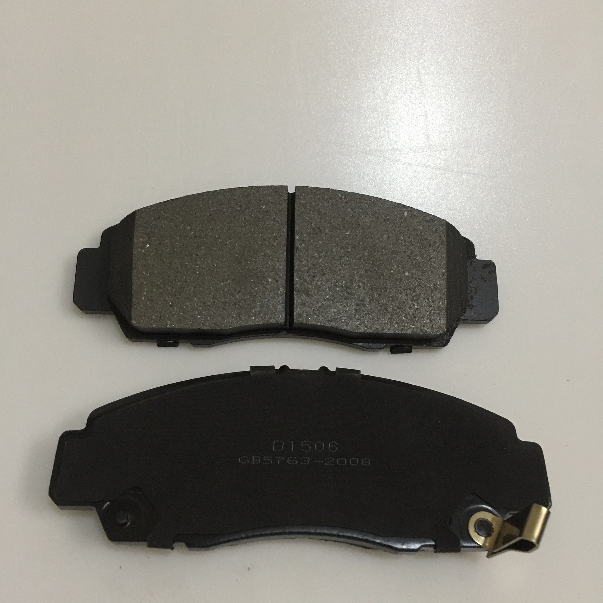 适用于本田雅阁2.4前刹车片 比亚迪f6g67代8代雅阁新思域d787陶瓷