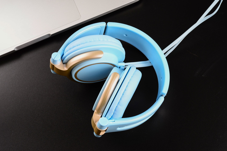 earsir时尚炫彩头戴式大耳机带唛语音耳机ex11