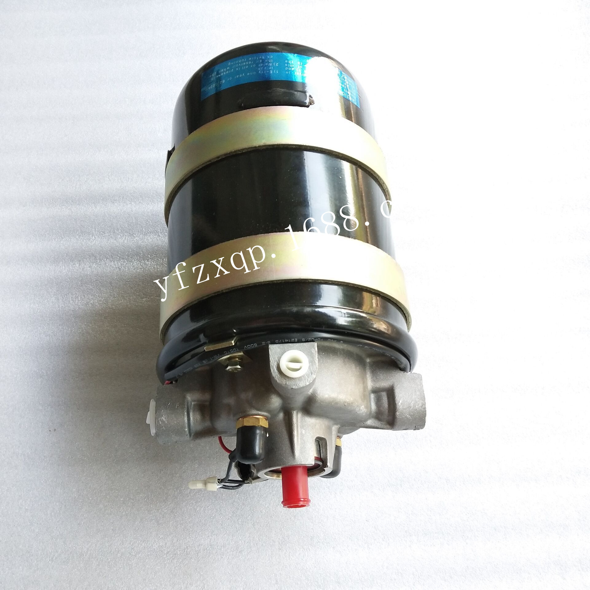 三菱fv515汽车配件 空气干燥器瓶总成 dr-5