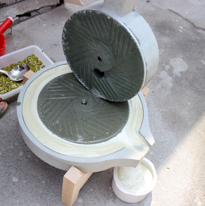 天然青石手摇小石磨磨米浆豆浆小米粉等适合家用商用摆件等