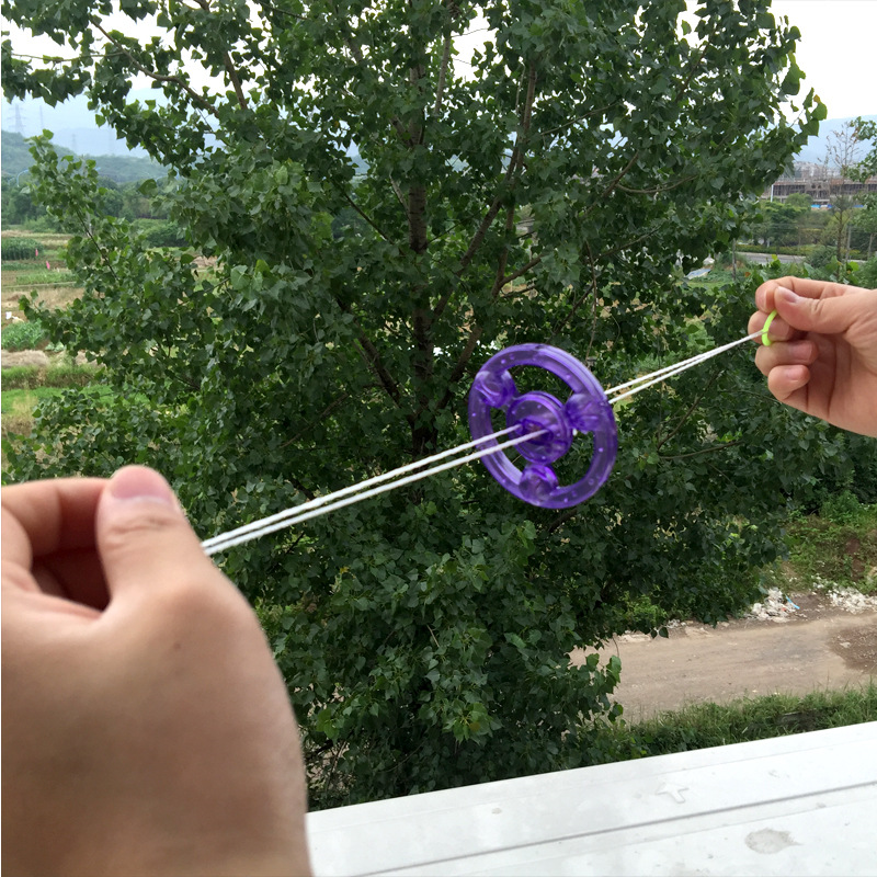 拉线发光飞轮 拉环闪光玩具儿童经典怀旧小玩具 地摊夜市批发热卖