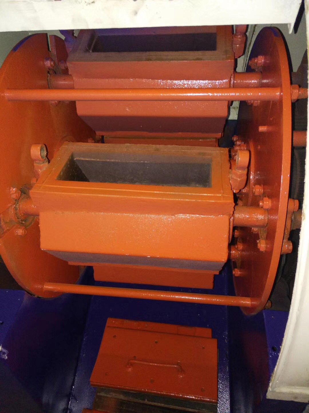 厂家直销二手高速离心滚筒研磨机