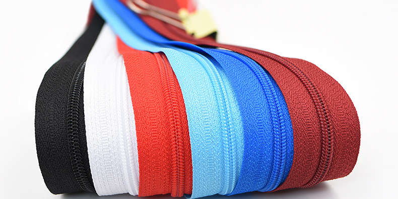 优质3#5#尼龙拉链码装 鞋靴服装箱包手袋拉链供应 高品质拉链定制