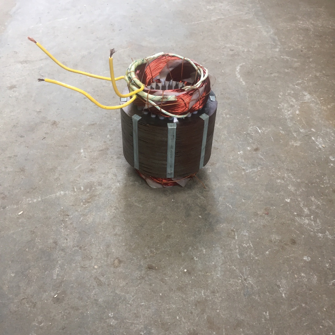 厂家供应 出售各种潜水泵污水泵自吸泵三相单相水泵电机定子线圈