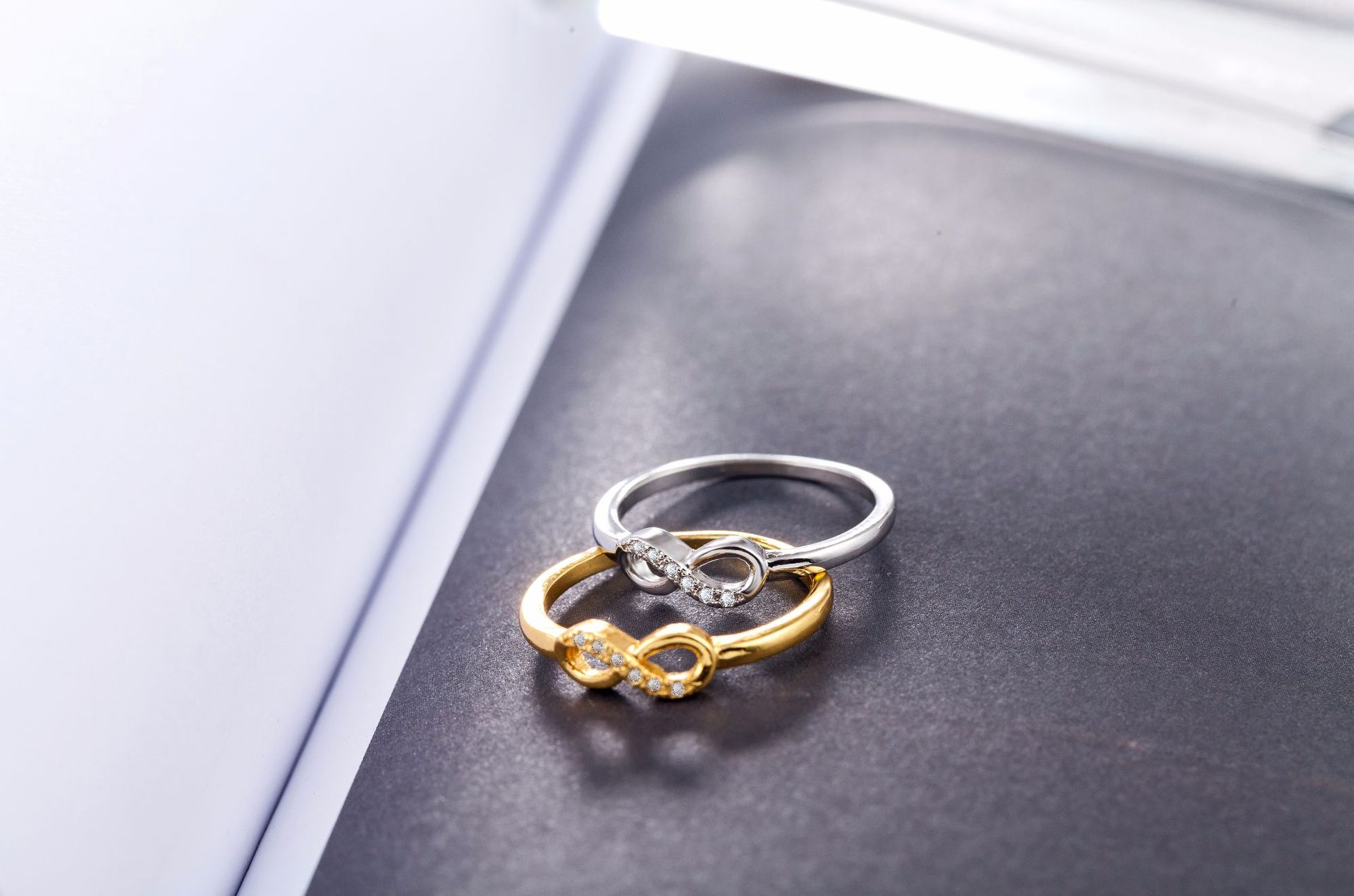 wish爆款 跨境 无限环戒指 倒8字水晶锆石带钻戒指黄金指环饰品