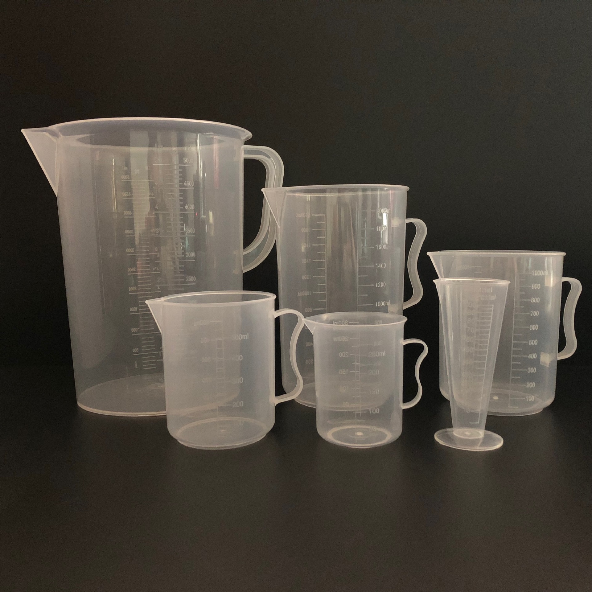 100250ml500ml1000ml2000ml5000ml毫升量杯带盖带刻度塑料量水杯