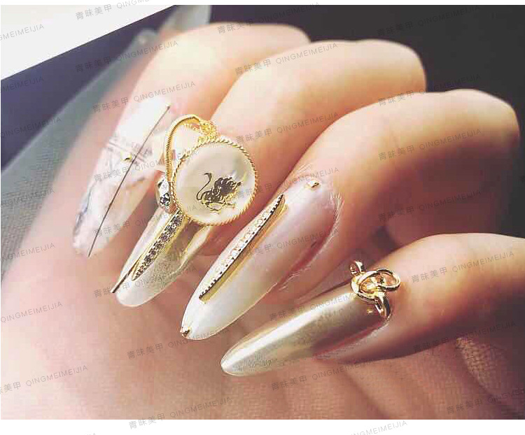 日系美甲装饰品 指甲配件猪鼻环pigg金属贴钻真金电镀不褪色