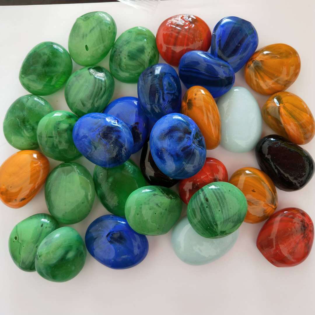 各种玻璃雨花石 公园花样地面专用雨花 颜色多样规则多种