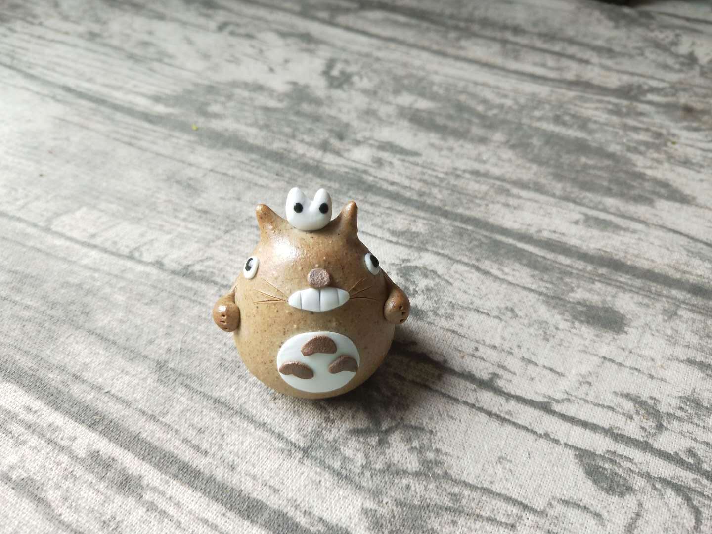 景德镇手工可爱陶瓷陶泥龙猫小摆件迷你桌面摆件创意生日礼物茶宠