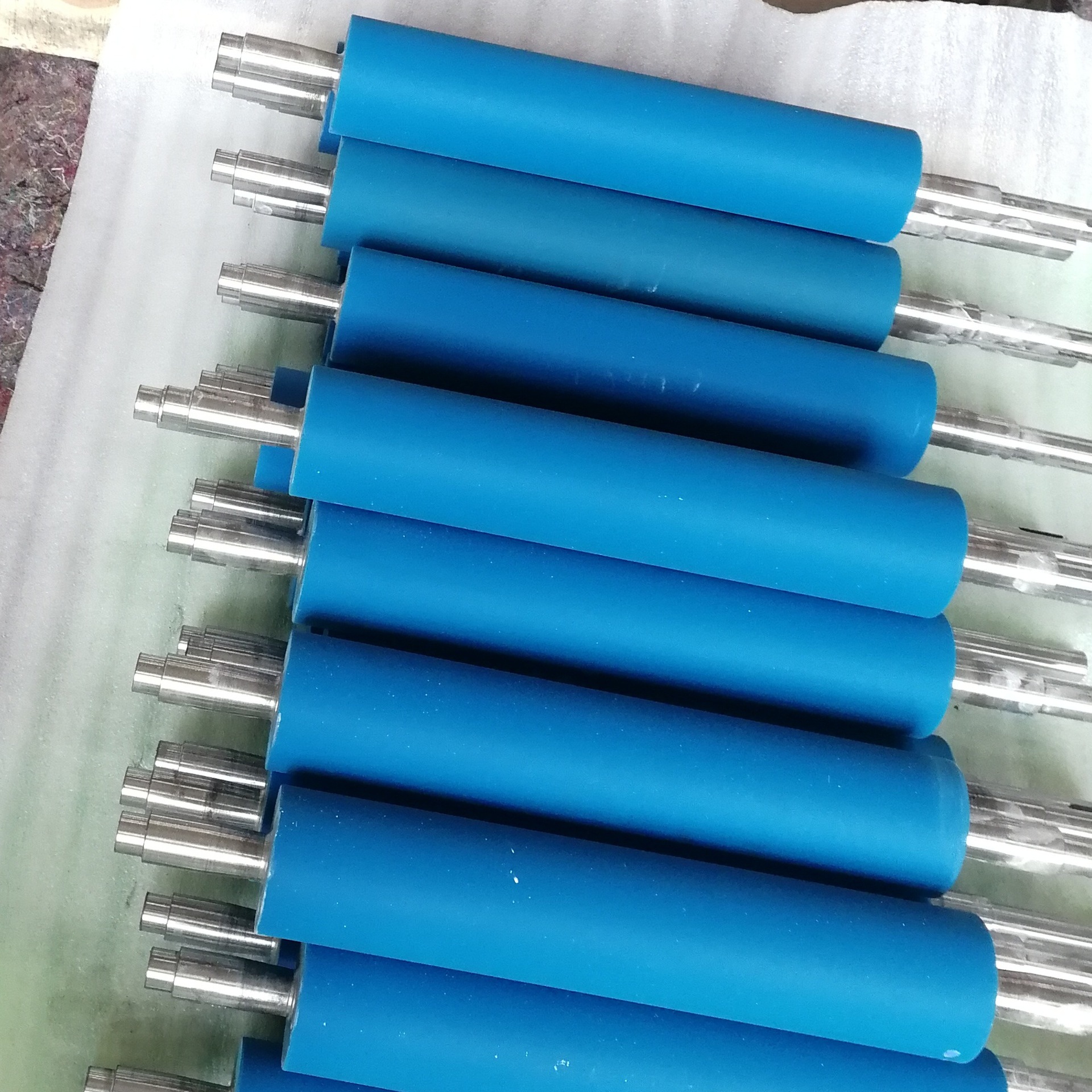 厂家定制标签uv油墨印刷机胶辊温州机械配套生产量大优惠