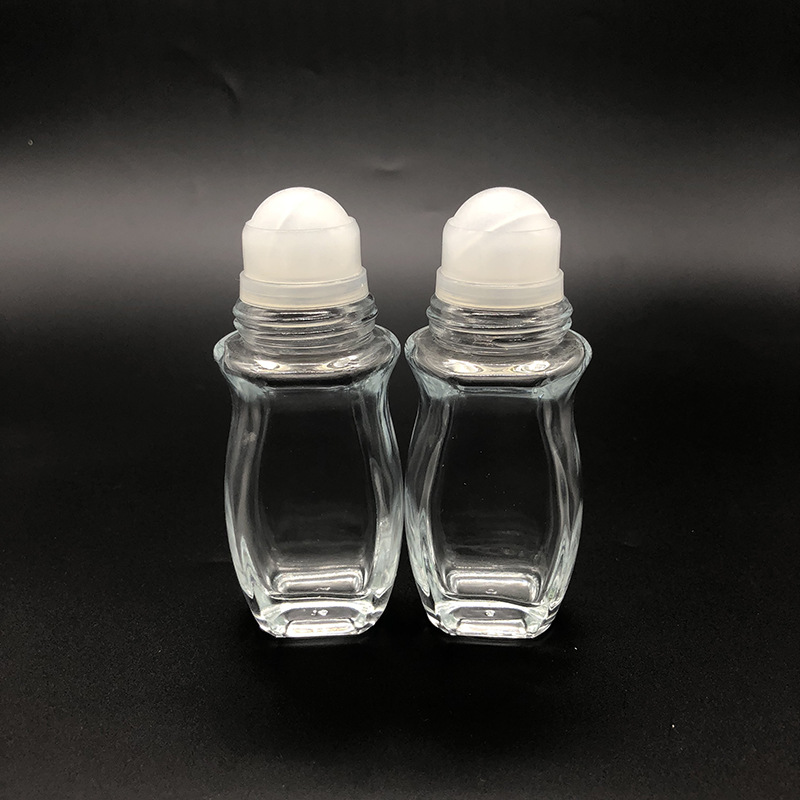 厂家现货 透明玻璃滚珠瓶 30ml50ml滚珠瓶 50ml痛滚滚瓶子 走珠瓶