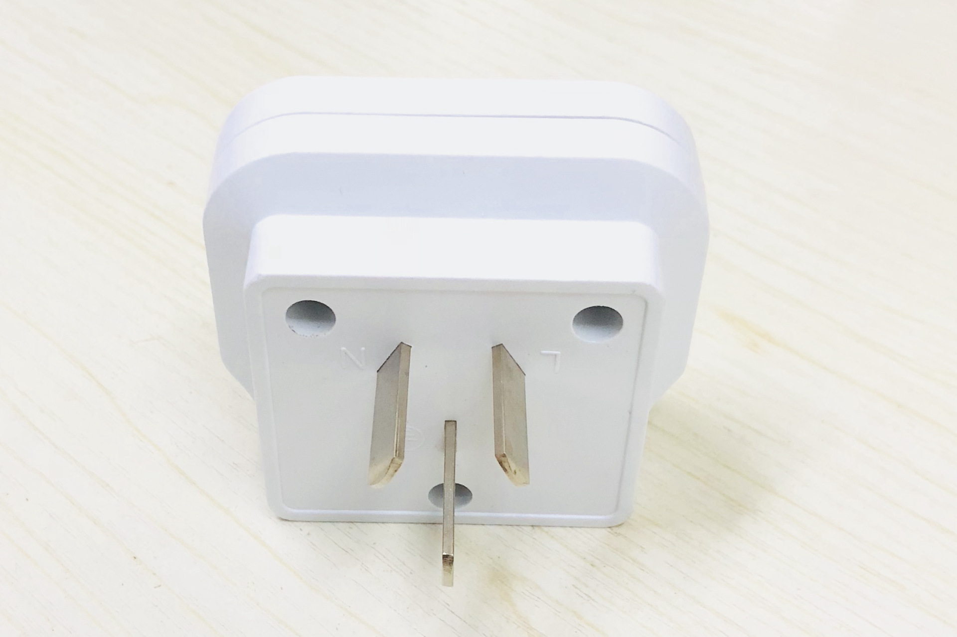 空调墙面三角转换插头16a国标三角转换插头国标三角家用电器插头