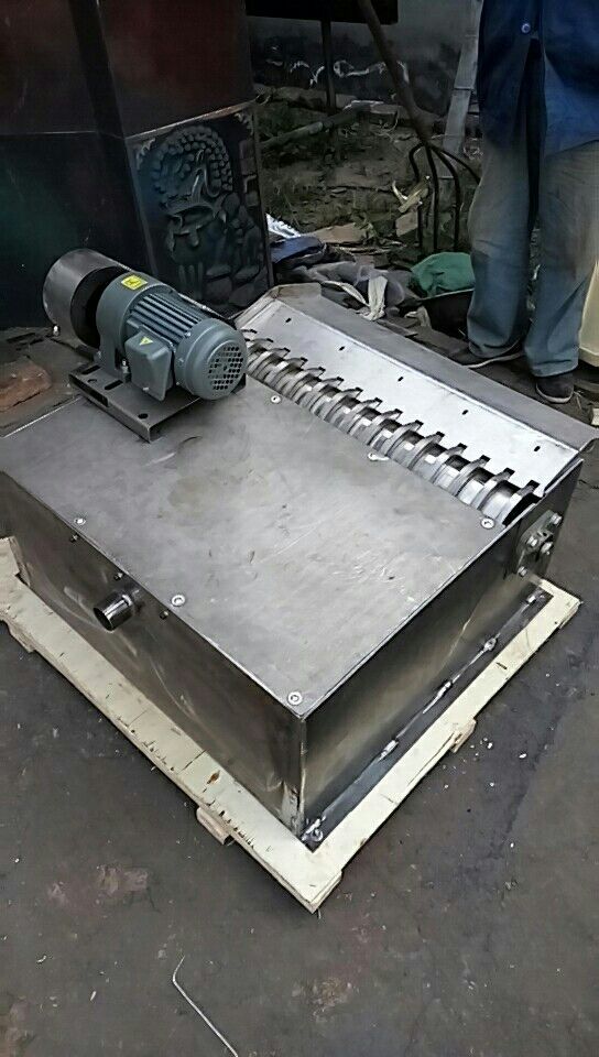 厂直销梳齿型胶辊型普磁 强磁磁性分离器大流量磁铁分离按需定做