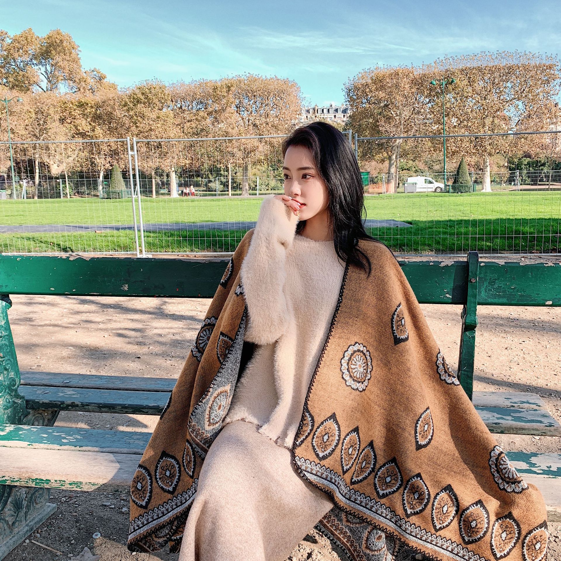 复古民族风保暖加厚针织仿羊绒开叉长款披风女士秋冬斗篷式披肩