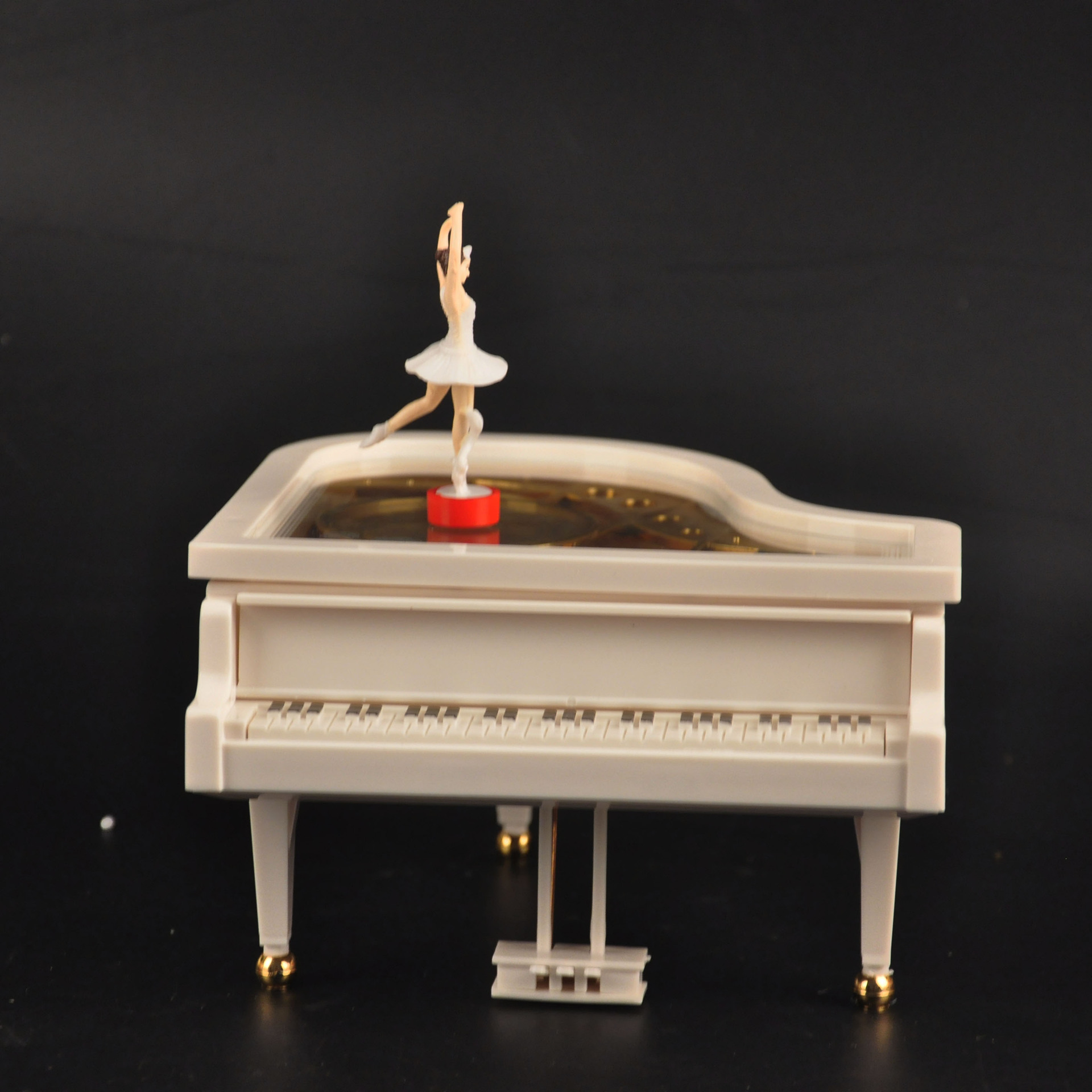 钢琴音乐盒八音盒创意儿童节生日礼物女生送女友天空之城跳舞旋转