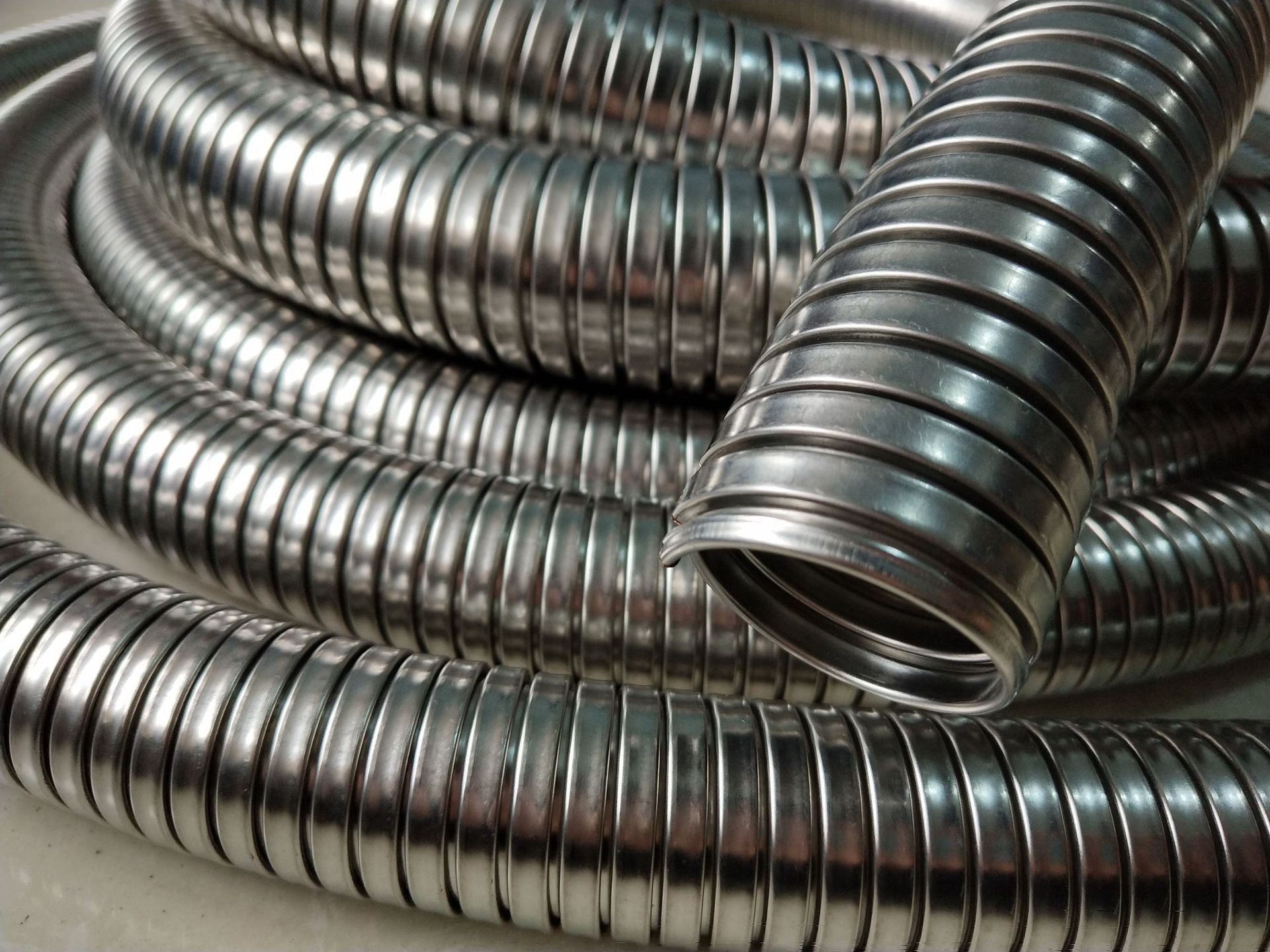 西安双扣不锈钢软管 fss-i11双勾蛇皮管4分管