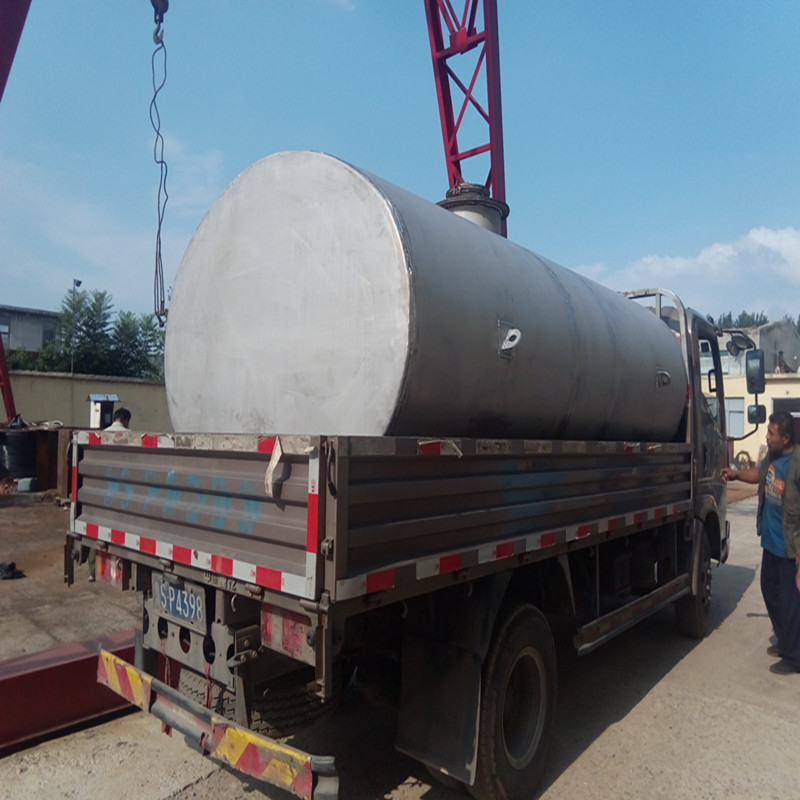 不锈钢油罐储油罐大型贮罐供水储罐食用油罐