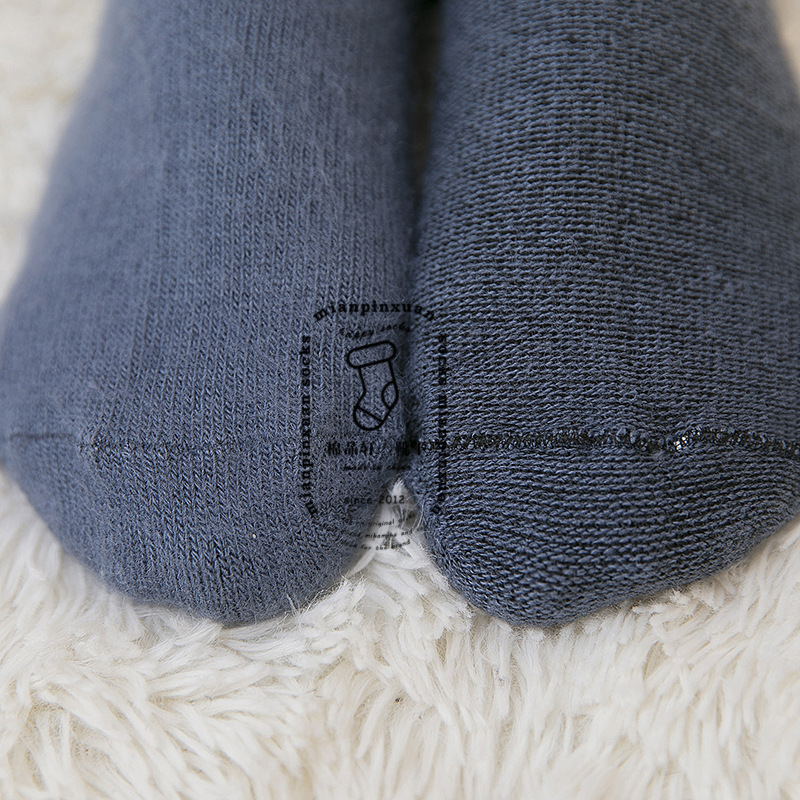 茶昕秋冬新品 日系纯色腈纶女士中筒袜 时尚保暖女袜子批发