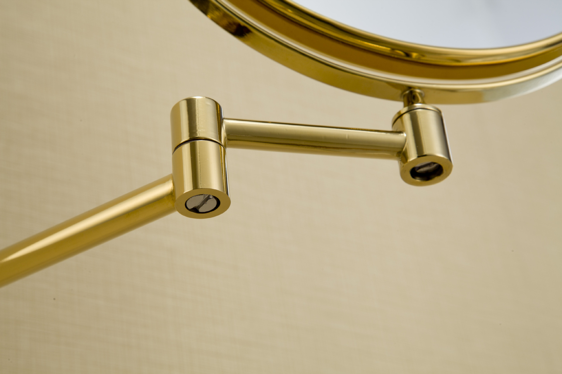 酒店浴室金色化妆镜美容壁挂梳妆镜折叠卫生间伸缩放大双面镜批发